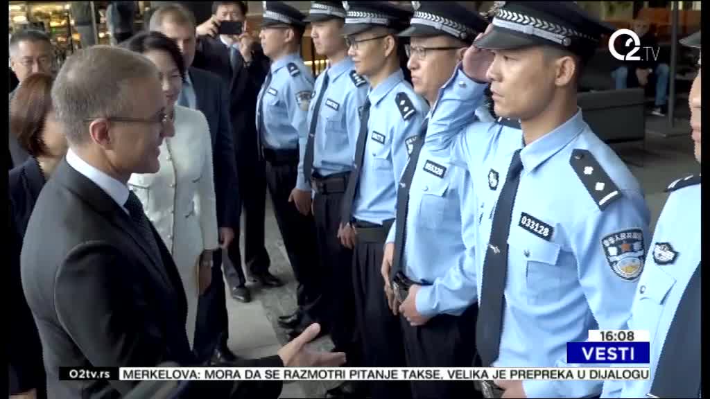 Predstavljena zajednička patorla kineskih i srpskih policajaca