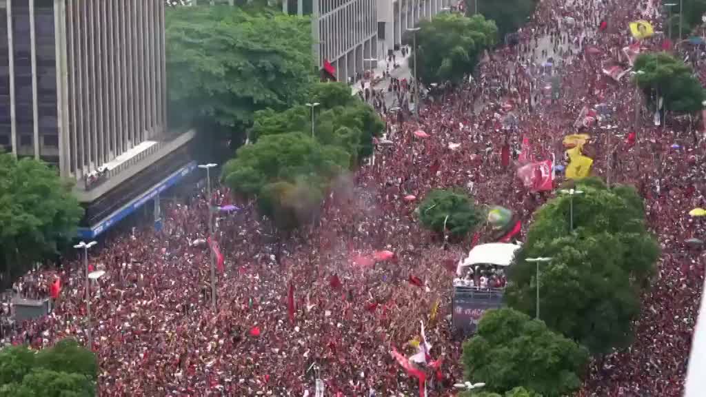 Stotine hiljada na ulicama Rija zbog Flamenga
