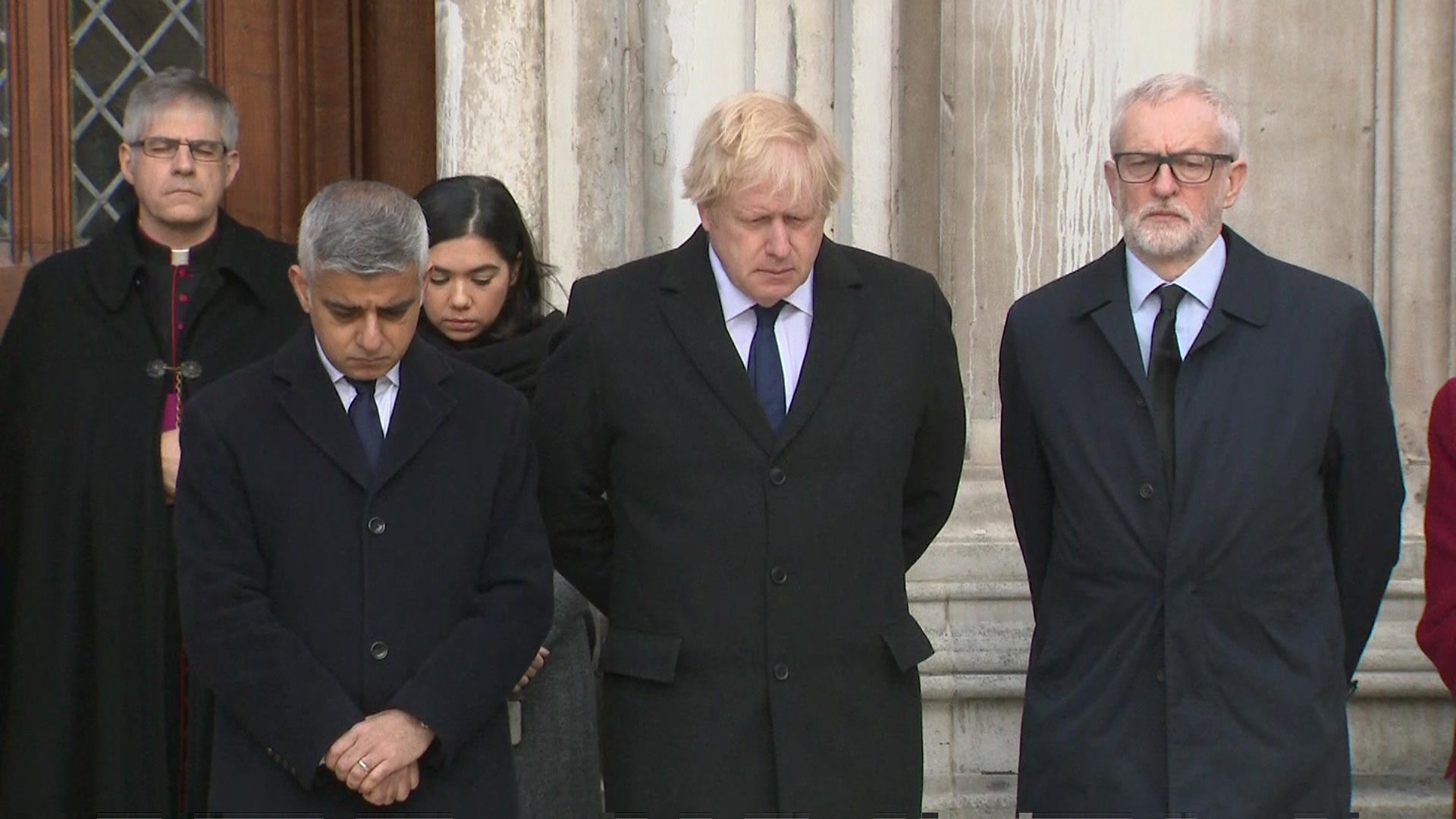 Moment of silence at London Bridge victims vigil