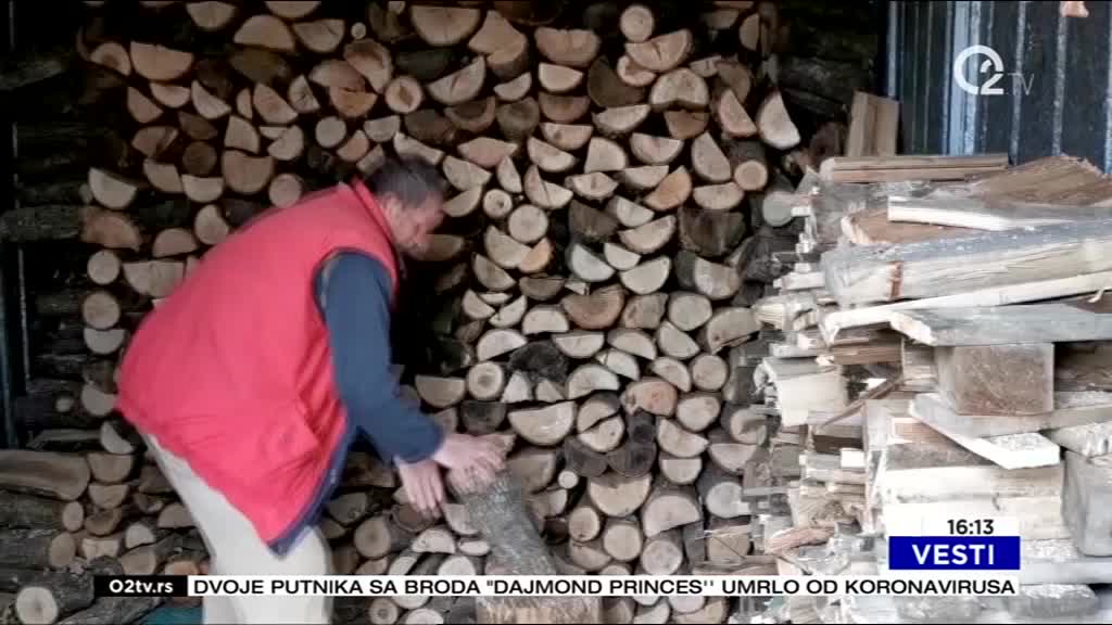 Blaga zima pomrsila račune prodavcima drva