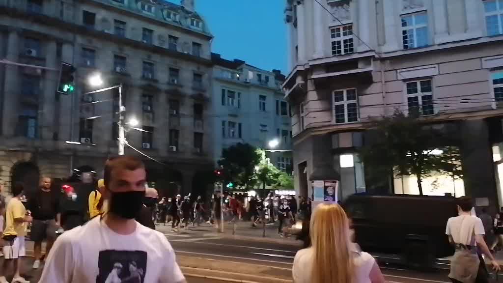 Protest se širi centrom Beograda