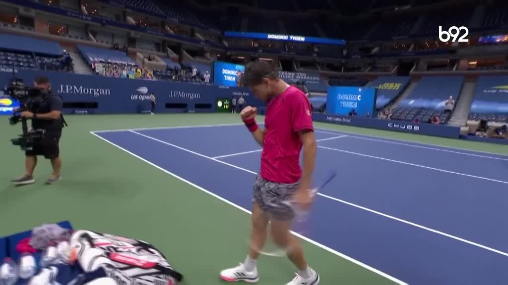 Tim u tri seta do polufinala