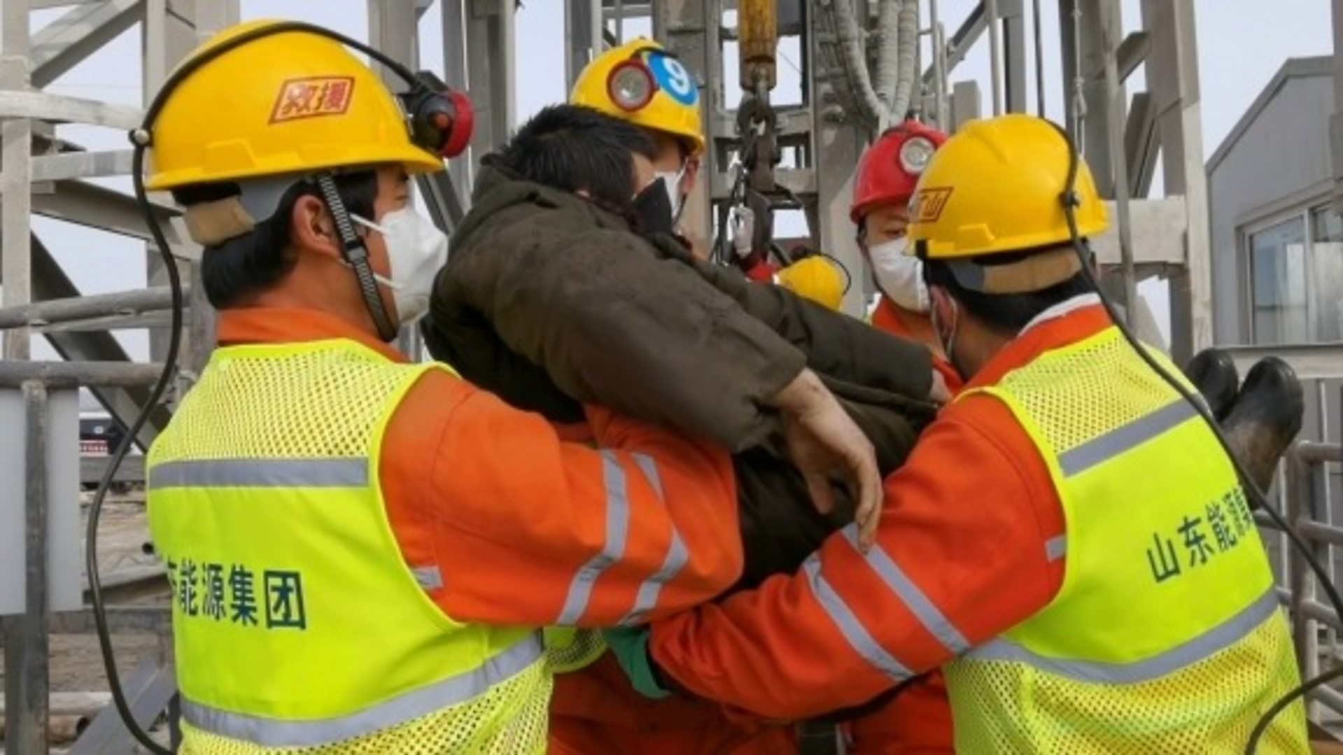 The moment a miner is rescued from China gold mine