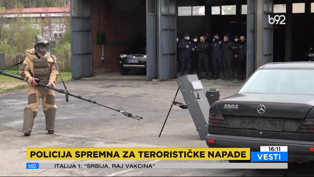 "Srpska policija spremna da odgovori na teroristièke napade"