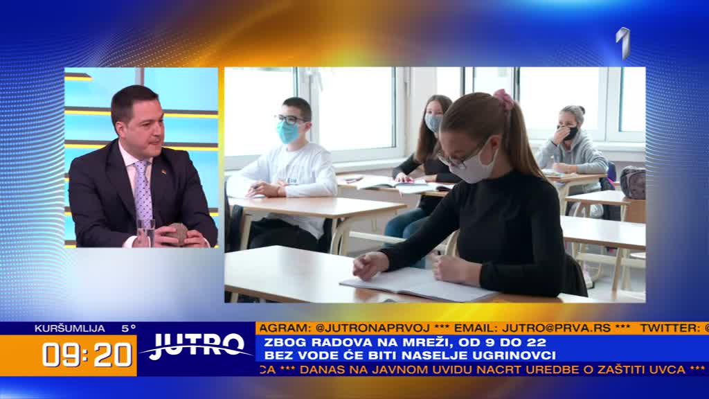 Škole opet pune - đaci se sa onlajn nastave vratili u klupe