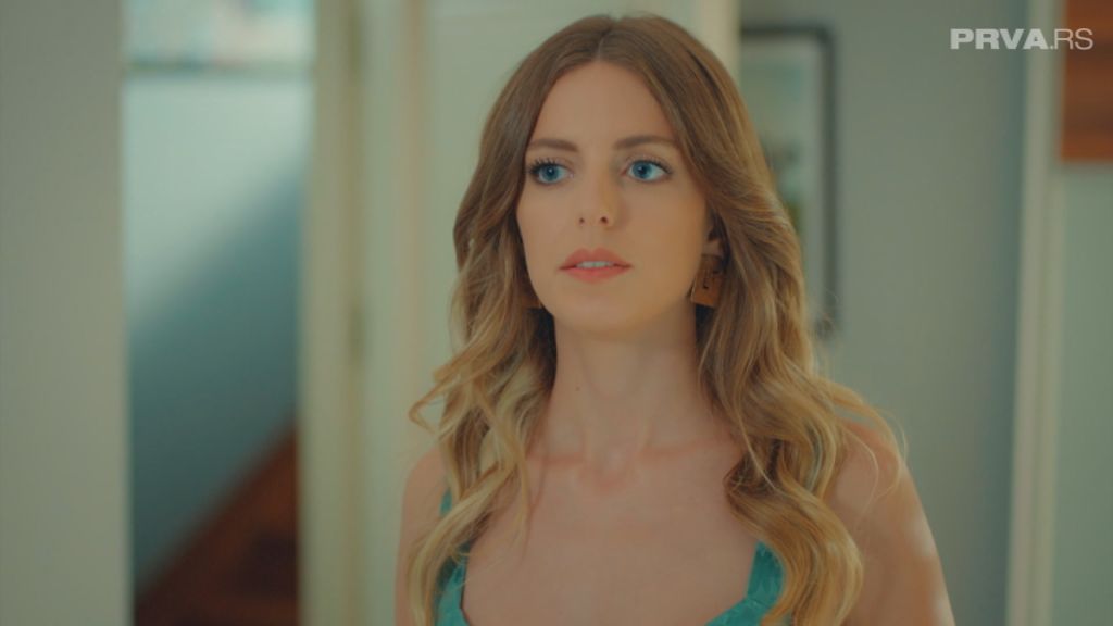 Pokucaj na moja vrata - Sreda, 14. jul - Selin zatvara Serkanu vrata, ali on traži da razgovoraju