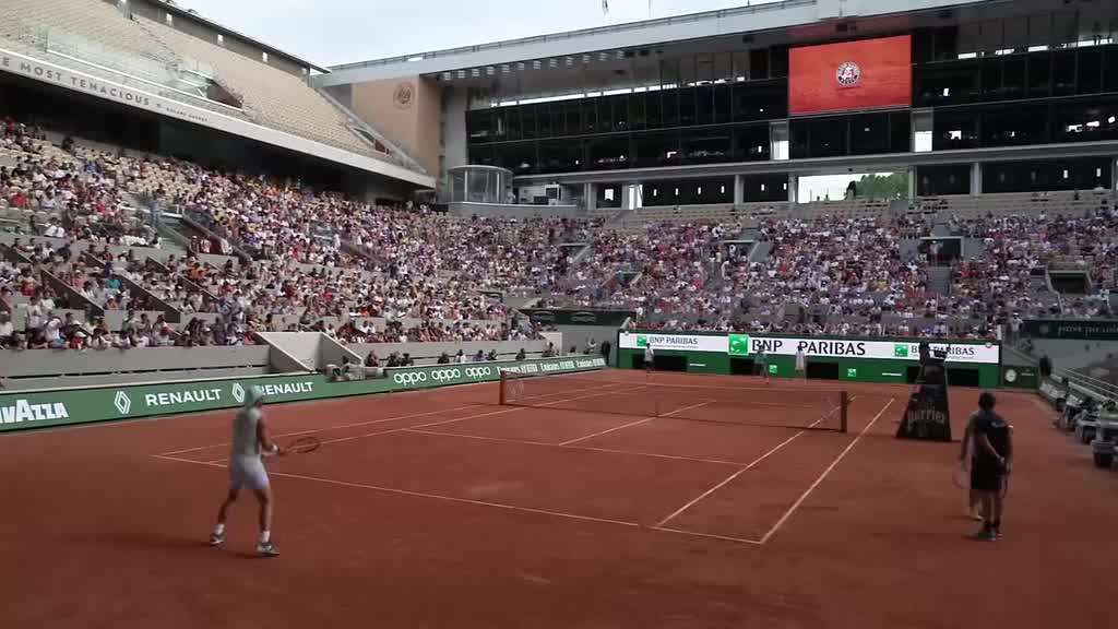 Hiljade navijača na Nadalovom treningu