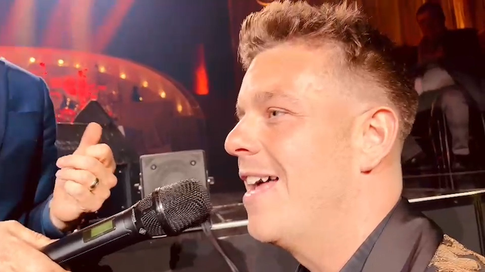 Scottish holiday rep who taught himself to sing steals the show from Michael Bublé