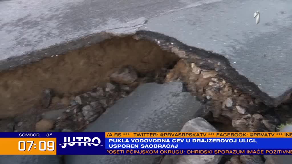 Pukla cev u Drajzerovoj ulici: Saobraćaj potpuno obustavljen – potrošači ostaju bez vode?